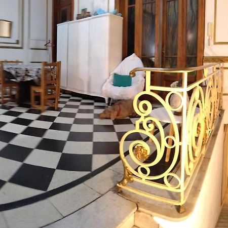 Хостел Dante Y Compania Буенос-Айрес Екстер'єр фото